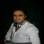 Nader el atat sur yala.fm